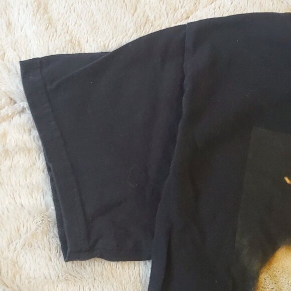 Ariana Grande Official World Tour Merch Side Photo Black T-Shirt Size Medium - Picture 5 of 10